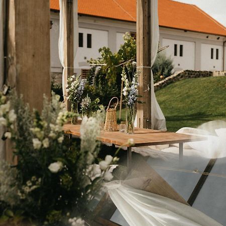 Oblik Resort Louny Bagian luar foto