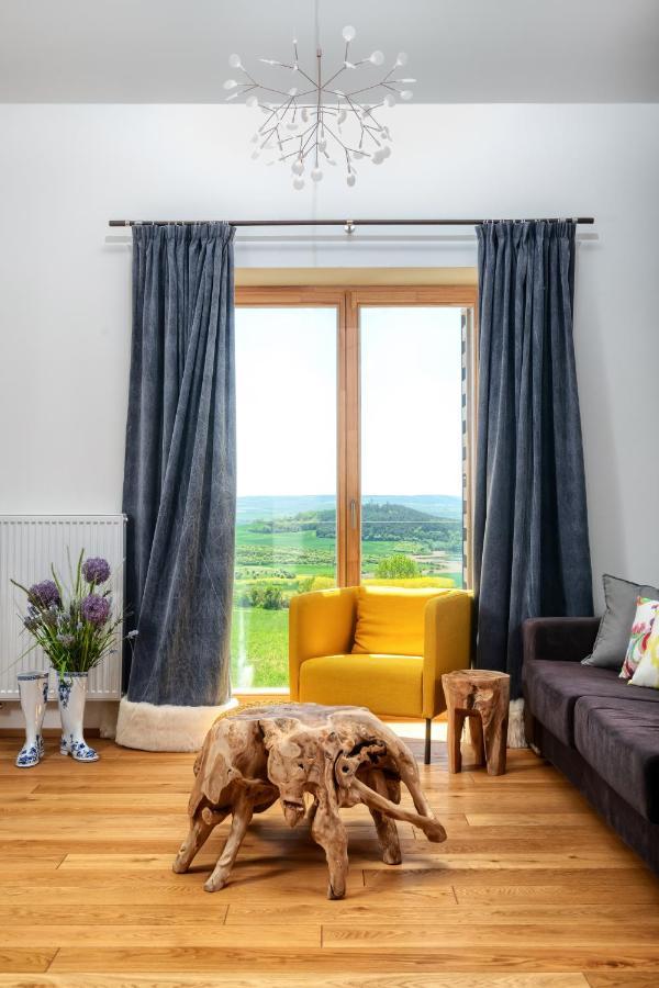 Oblik Resort Louny Bagian luar foto